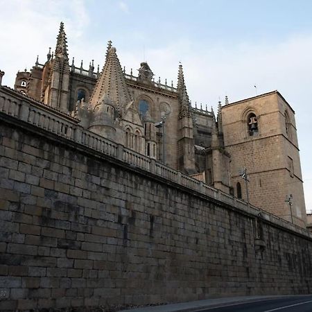 Las Dos Catedrales 2 Plasencia Εξωτερικό φωτογραφία